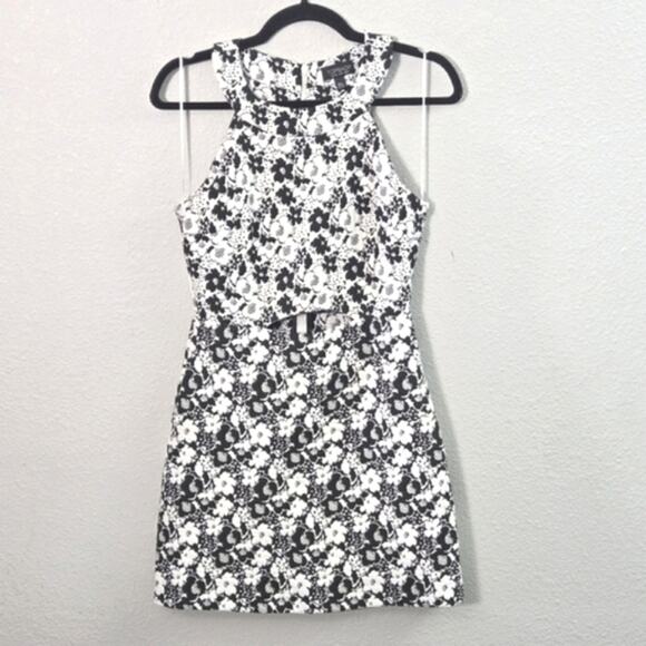 Topshop Mini Dress Coquette Mod Revival Black White Floral Cutout Summer Size 4 - Picture 2 of 13